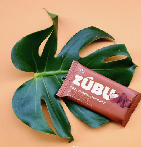 Barra de frutas y Proteína con arveja, chocolate 70% y coco Zúbu