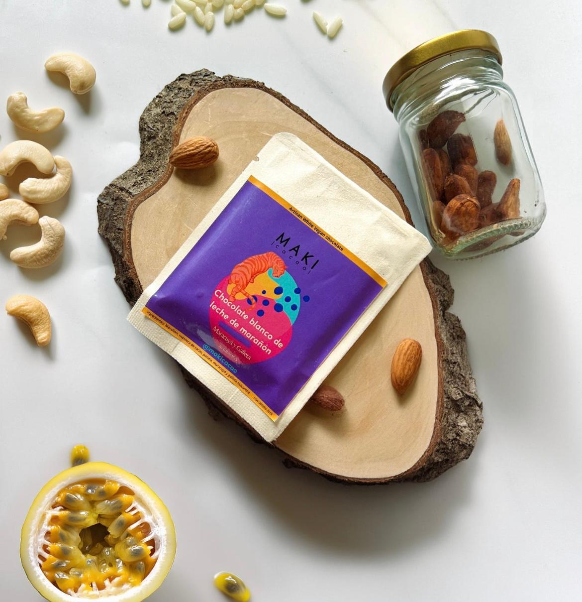 Chocolate blanco de marañón con hibiscus y especias (20 g) SIN AZUCAR