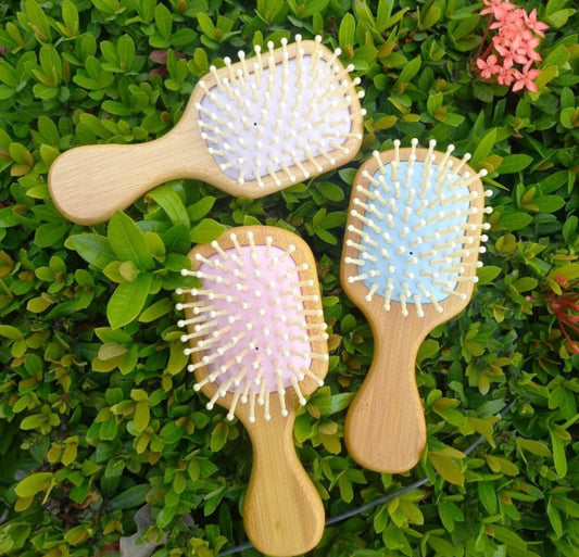 Mini cepillo de Bambú para el cabello