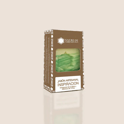Jabón inspiración -energizante de eucalipto y albahaca.