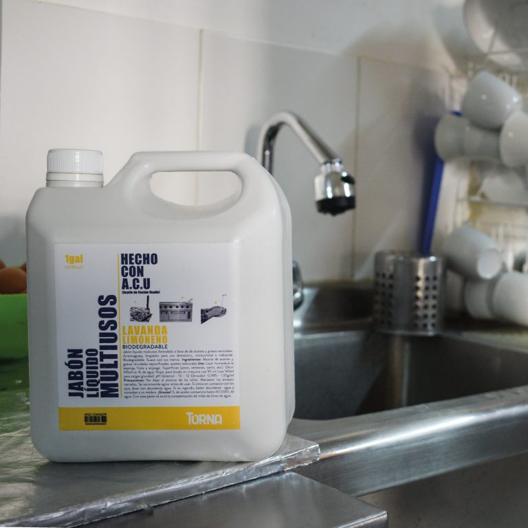 Jabón Liquido Multiusos 1 Galón (3,78L)